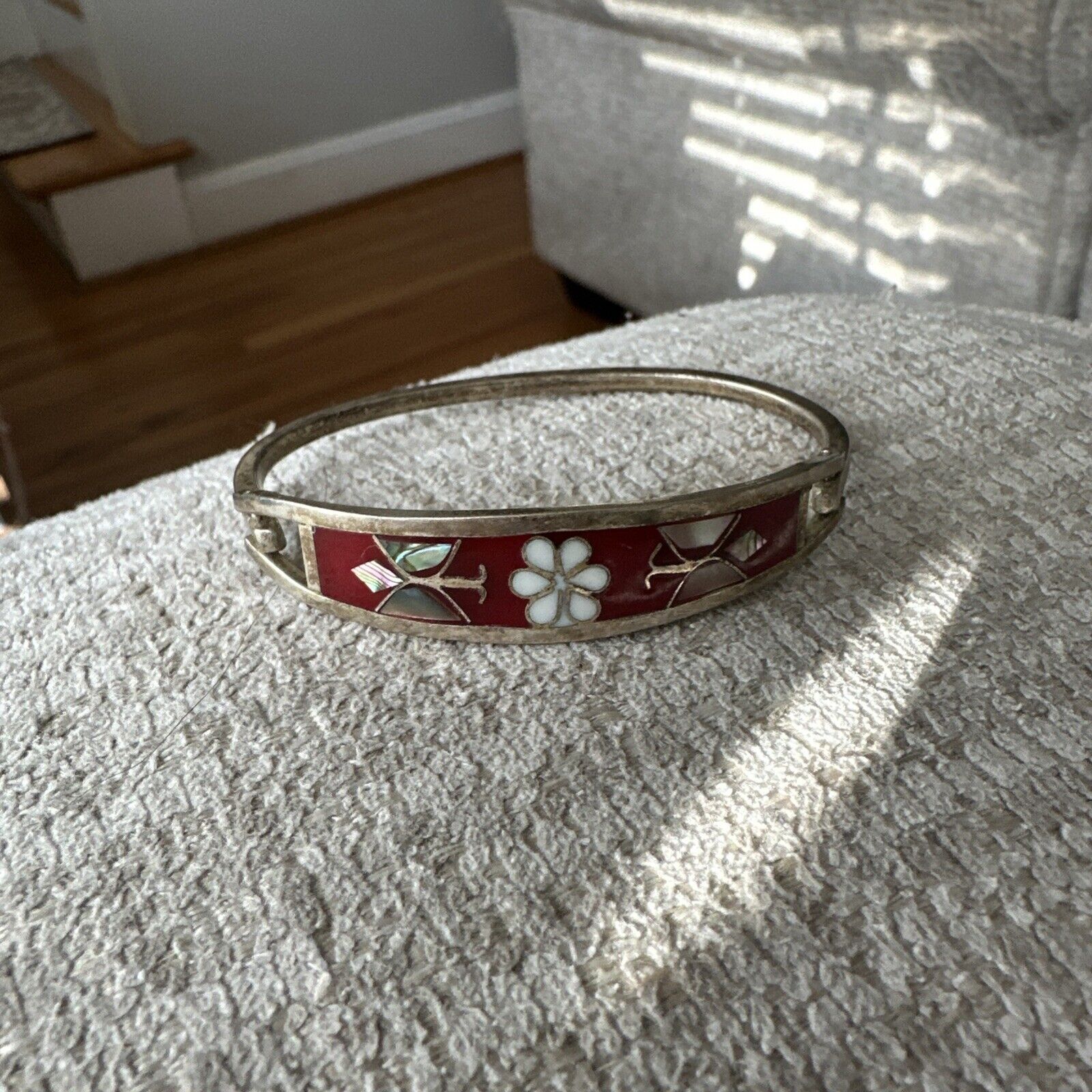 Picture 1 of 4