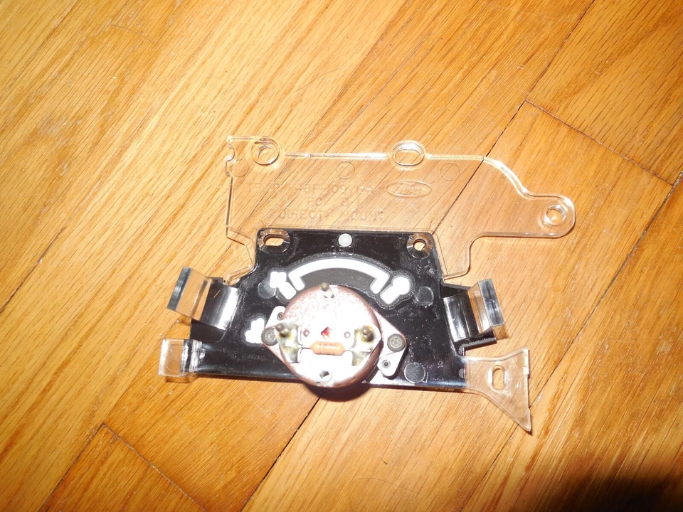 Ford Windstar 1995 medidor de temperatura sin tacómetro antes 4/95 F58Z-10883-A nuevo de lote Foto 2 de 2