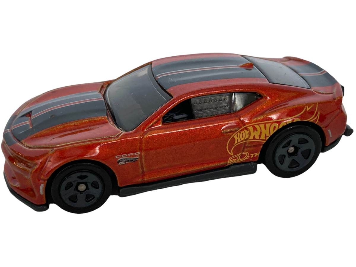 Hot Wheels 2018 Copo Camaro Orange Metalflake Toy Car Diecast