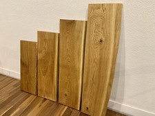 Eichenbrett Baumkante 30 cm | Massivholzregal...