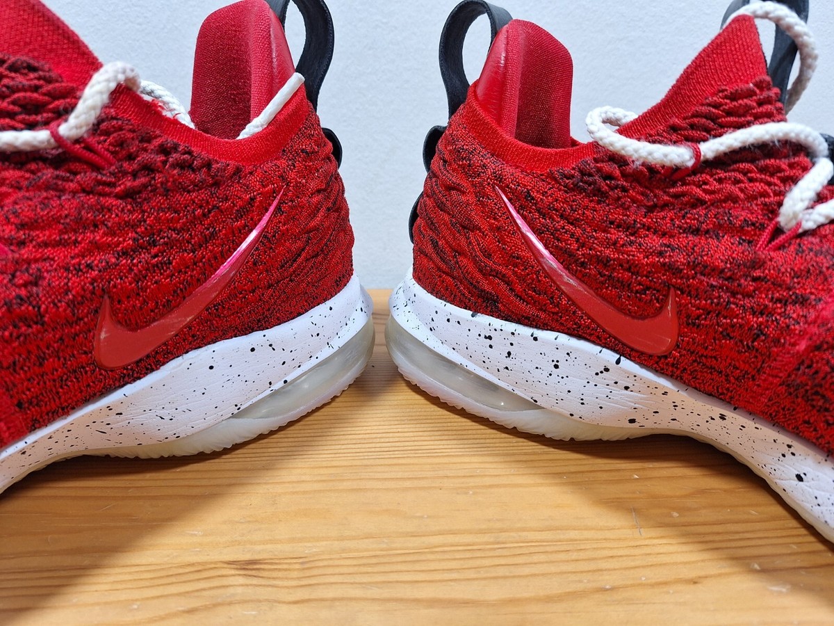 Nike LeBron 15 Low University Red レブロン 15 ロー 🏀Nike LeBron 15 Low 'University Red' Red White Black
