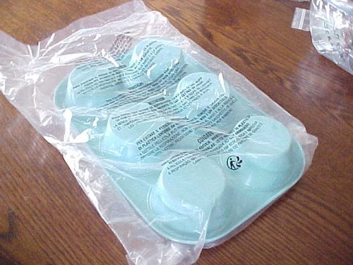 PAMPERED CHEF GROSSE MUFFINFORM 100595 ANTIHAFT NEU NOCH VERSIEGELT IN OVP - Bild 3 von 4