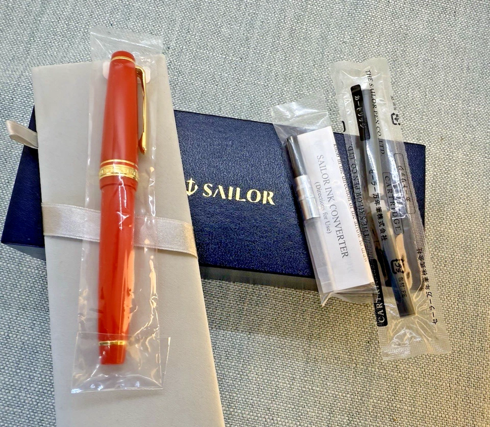 Sailor Professional Gear Slim Red Gold Trim Fine Nib NOS Fountain Pen Converter - Image 3 of 4