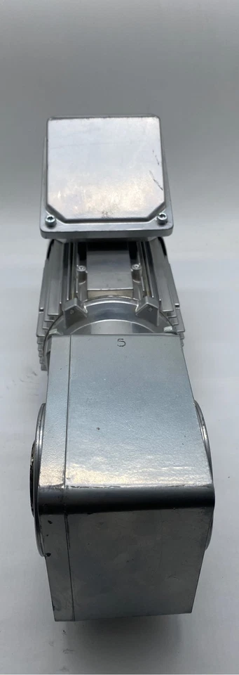 Motor de inducción trifásico Sumitomo HN0976891 TC-FX 0,5 HP/relación reductora de engranajes 5:1 Foto 4 de 4