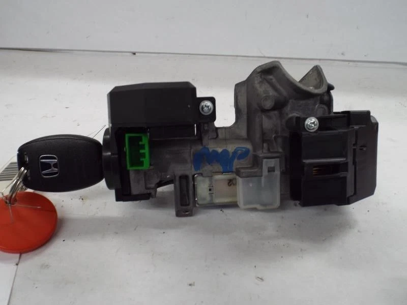 2009-2013 Honda Fit Ignition Switch Cylinder Lock AT Used - Imagem 3 de 4