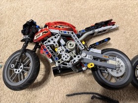 Rare! Lego Technic Motorcycle, Motorbike lot 42107, 8051. Parts, Pieces.