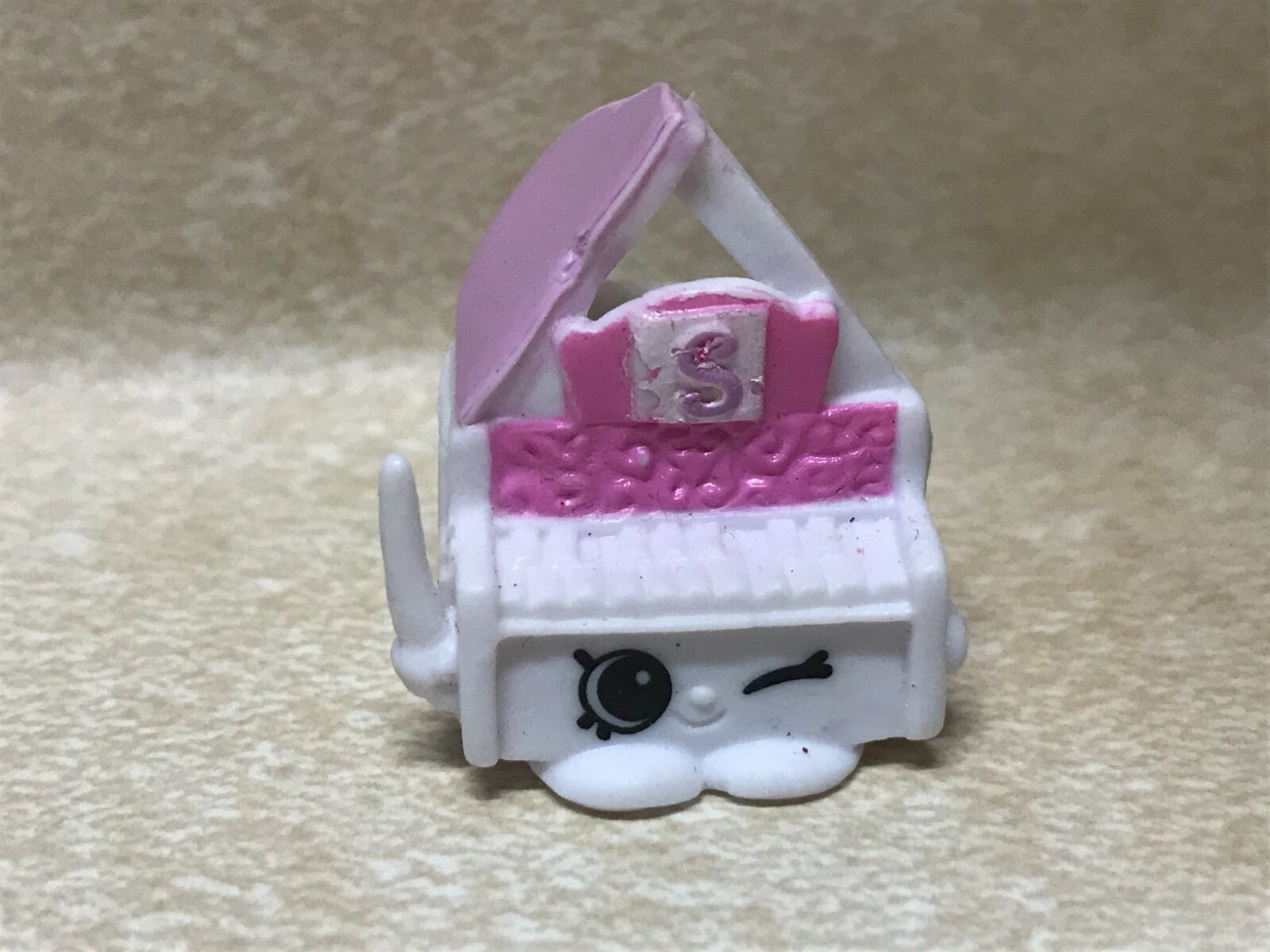 Shopkins replacement Loose Figures from playsets and Shoppie