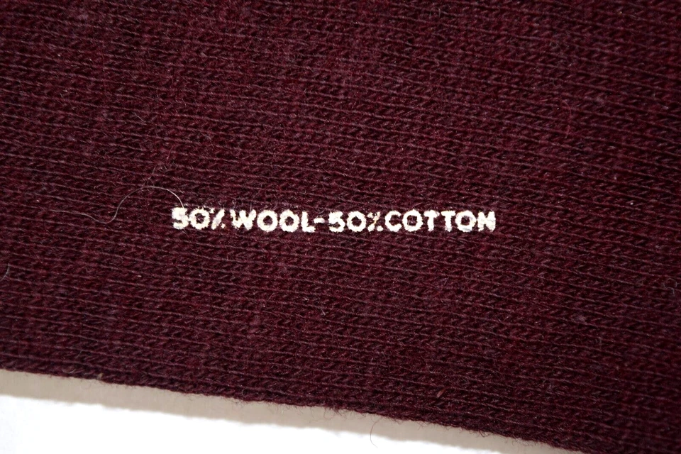 Calcetines Beloit Vintage Medias Años 50 60 Borgoña Lana Atlética Algodón 9" x 7" Nuevos con Etiquetas Foto 3 de 4