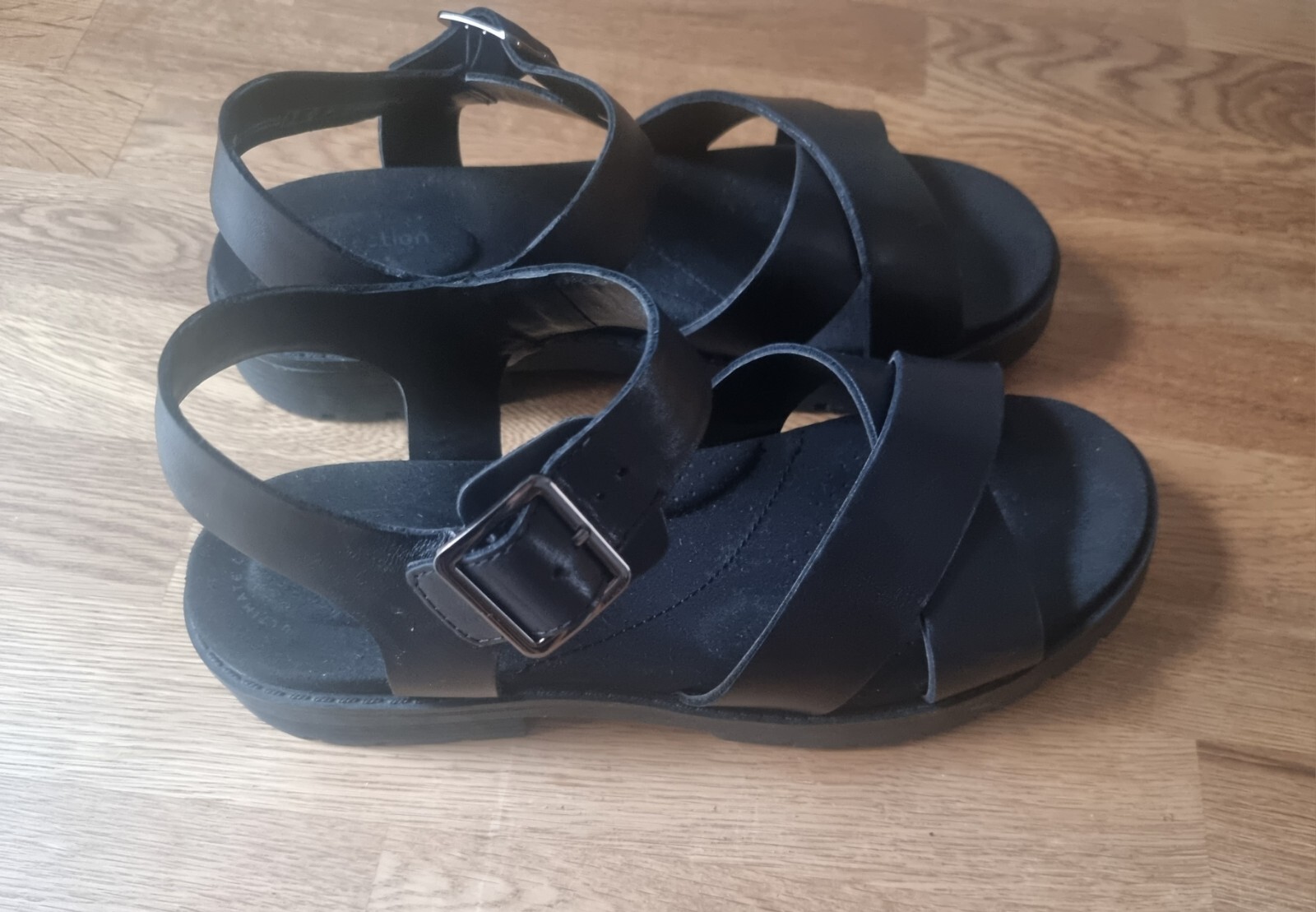 Clarks womens leather sandals eBay