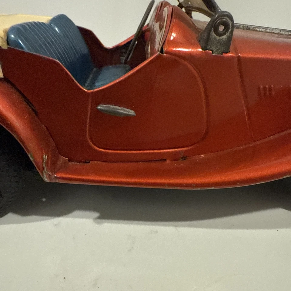 RARO Coche de Fricción de Estaño Bandai Vintage MG TD Años 50 Japón Rojo Bonito Juguete de Pintura Foto 3 de 4
