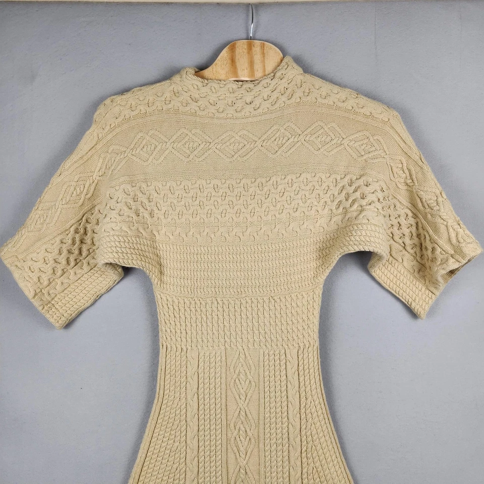 Chicwish платье женщин L/XL бежевый кабель трикотажа коротким рукавом насмешливый шеи Расклешенный Aran - Изображение 3 из 4