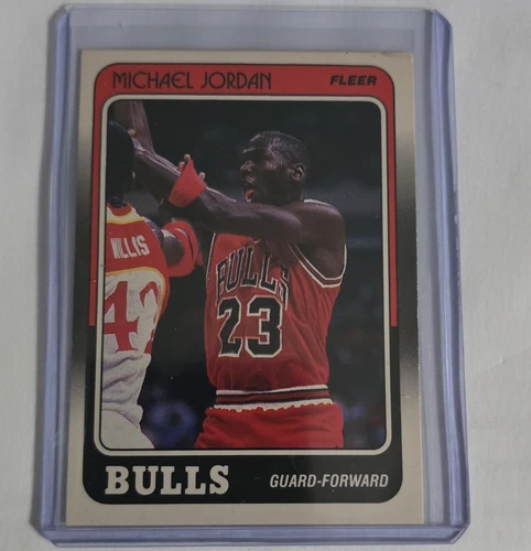 Fleer 1988-89 Michael Jordan Chicago Bulls NBA Base Set Basketball Card #17