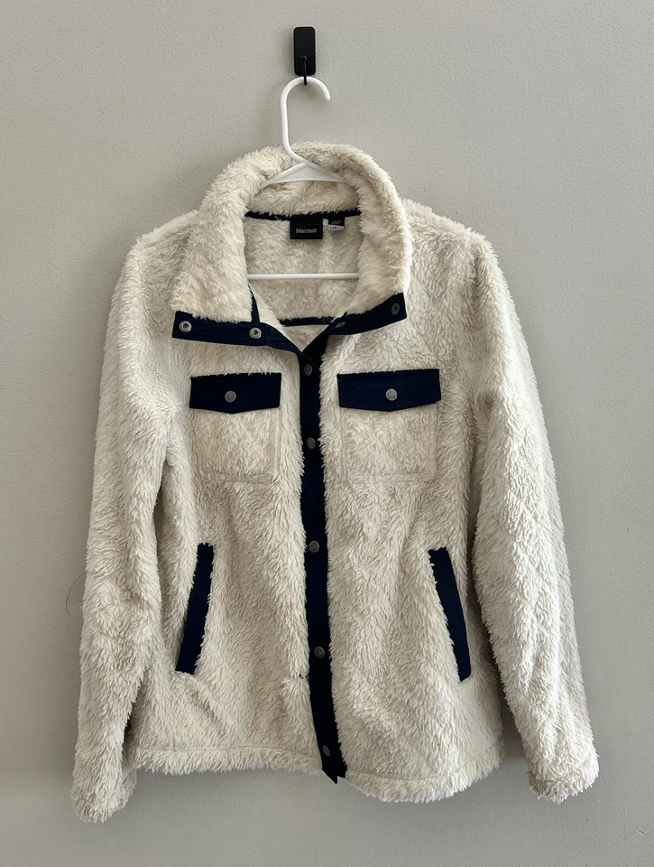 Chaqueta con botones Marmot Janna Fuzzy azul marino/marfil | talla L