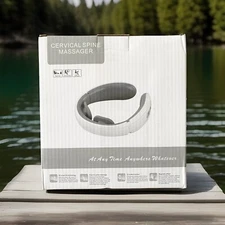 ASTUCCIO SMART CERVICAL SPINE + MUSCLE MASSAGER USB RECHARGEABLE WHITE