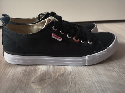 Levi's Sneakers Stoffschuhe schwarz weiß Gr.39