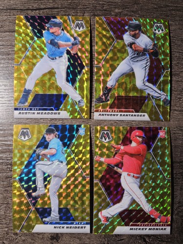 2021 Mosaic Gold Prizm Various Players. Look at pictures for players' names. - Picture 3 of 4