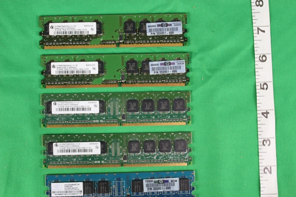 USED 5 X 512MB PC2-4200U DDR2, 2.5GB TOTAL ALL 1RX8, 3 INFINEON'S, 1 NANYA - Image 4 of 4