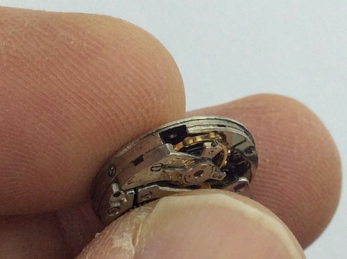 Vintage UNBRANDED 17 Jewels Watch Movement Available Worldwide - Picture 7 of 9