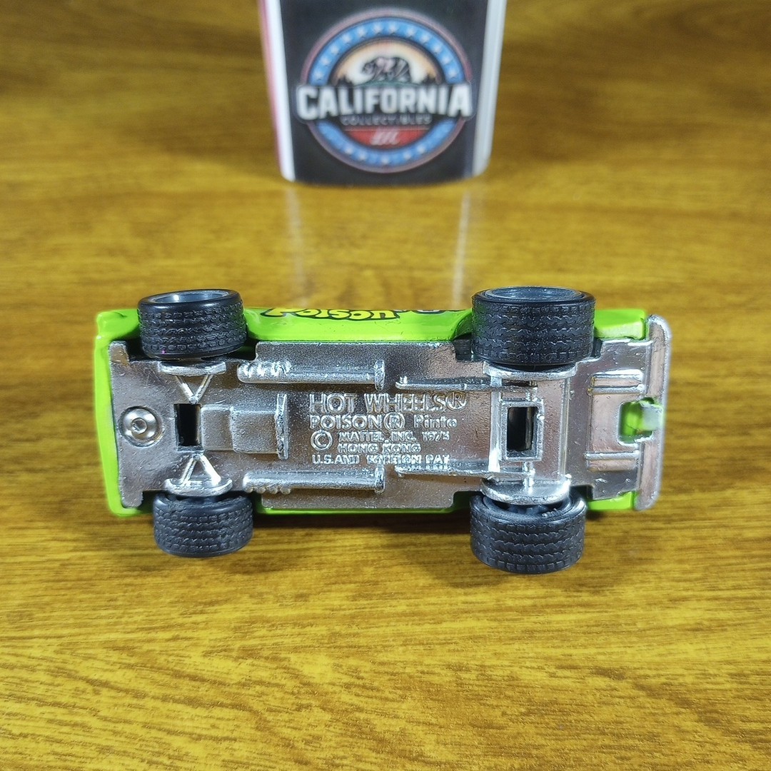 ホットウィール　POISON PINTO ポイズン　ピント　レッドライン　香港製 RLC Hot Wheels Red Line Club 2006 sELECTIONs Series Poison