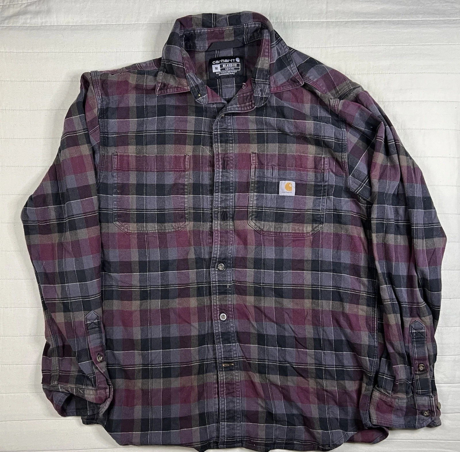 Carhartt Shirt Mens Medium Black Plaid Flannel Long Sleeve Work Wear Outdoor