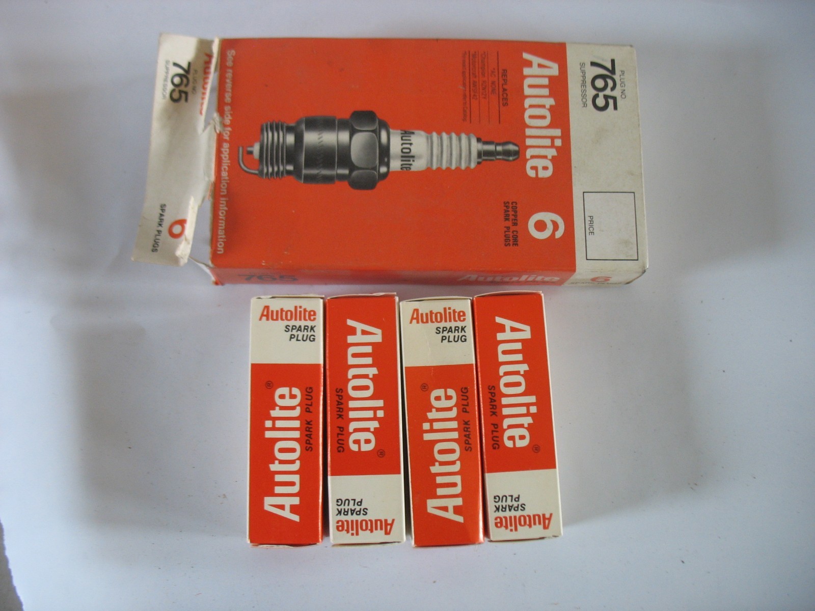 NOS Autolite 765 Spark Plug Box of 5 Made in USA