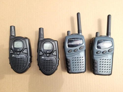 Lot of (4) Midland & AudioVox UHF Walkie Talkie Radio SET Camping Indoor Outdoor