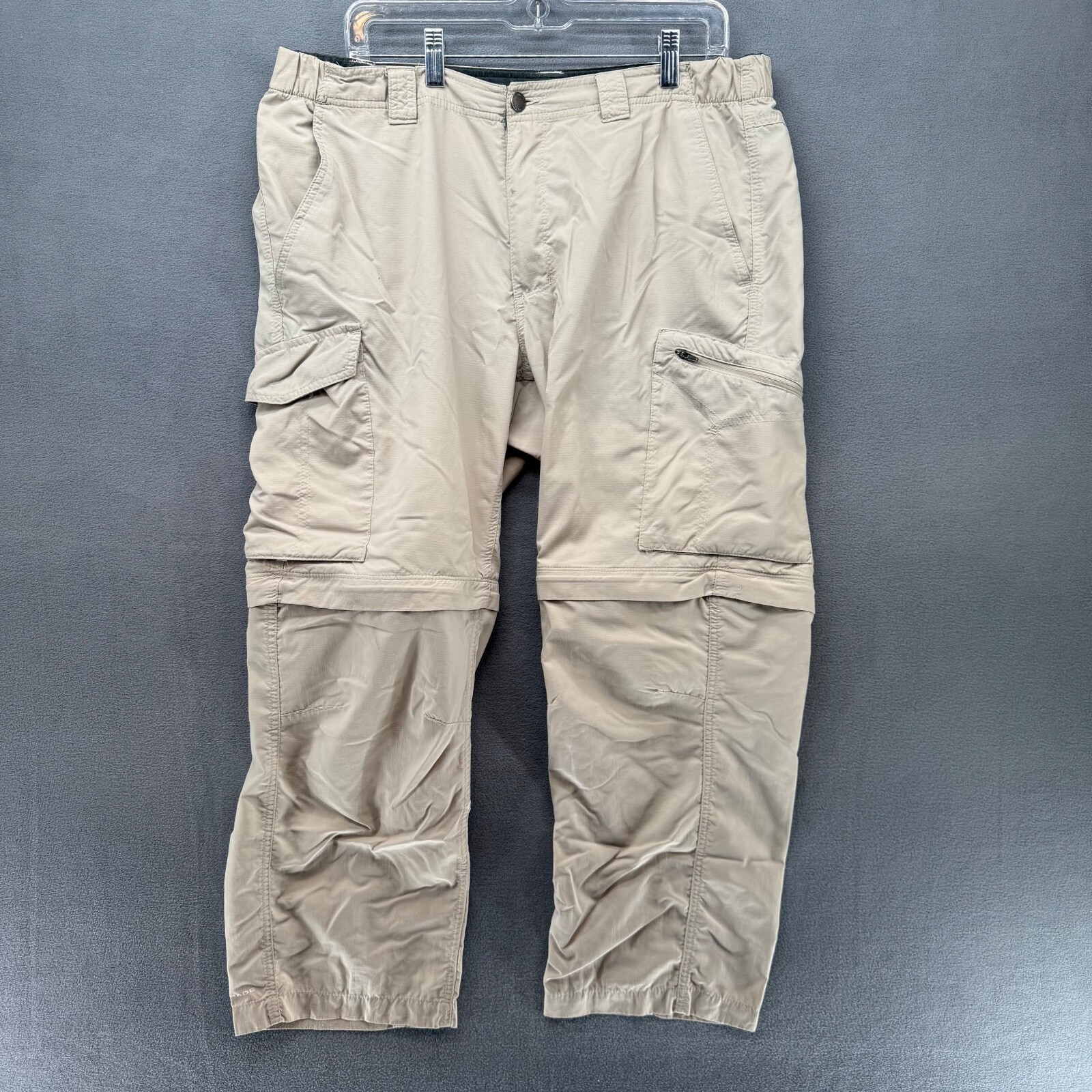 Columbia Omni-Shade Cargo Pants Mens 38x28 Beige Sun Protection Packable READ