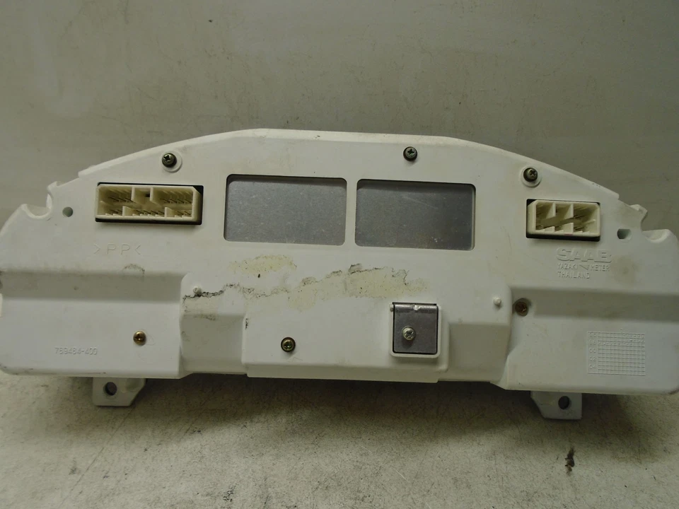 99 00 01 Saab 9-5 medidor de velocidade instrumento cluster 144K fabricante de equipamento original 69795-890T - Imagem 3 de 4