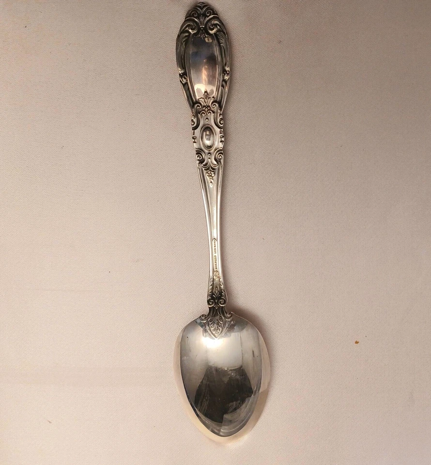 Cuchara(s) para servir de mesa King Richard by Towle Sterling Foto 2 de 4