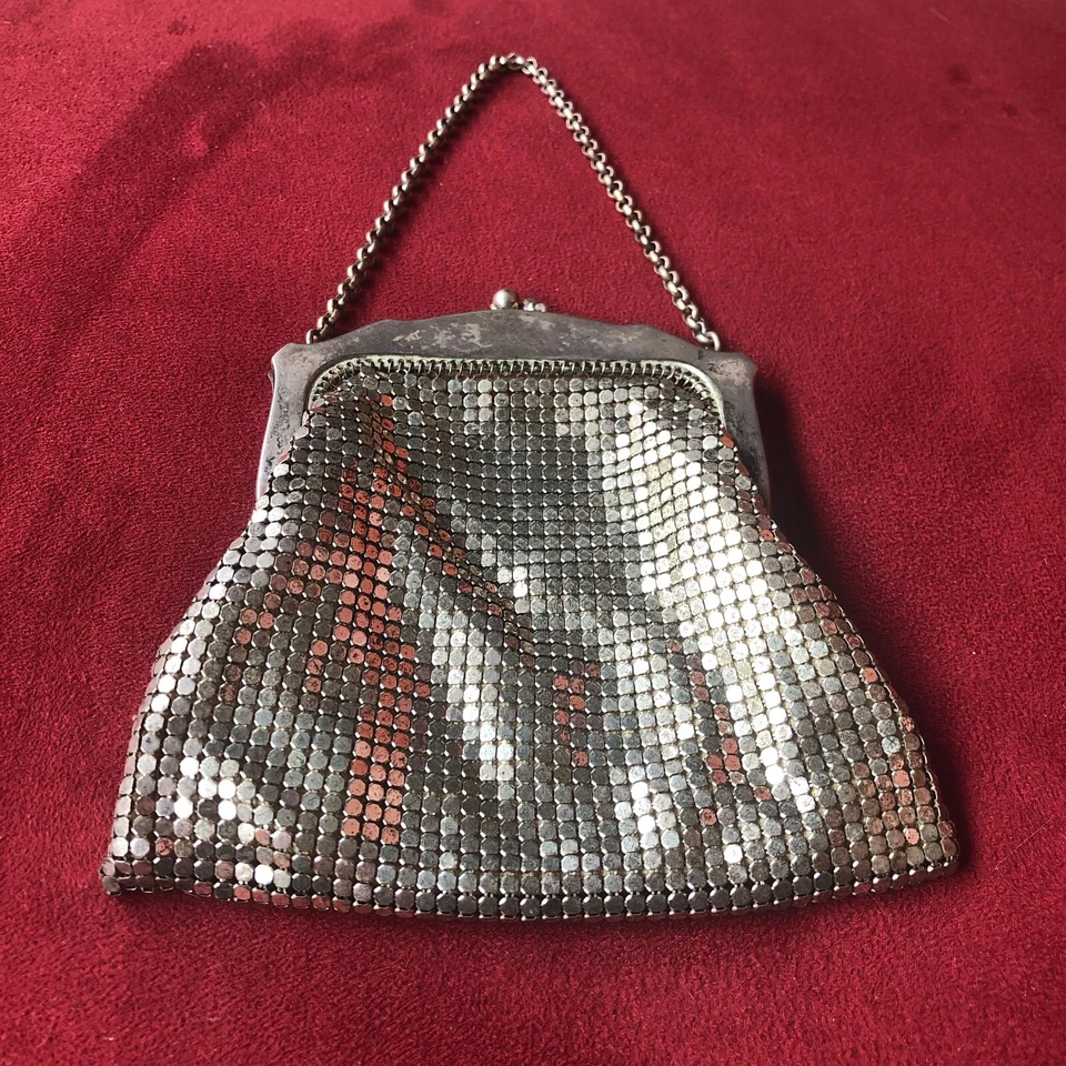Antigua bolsa de malla metálica plateada de 5" Whiting & Davis monedero cadena correa de muñeca Foto 4 de 4