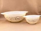Vintage PYREX Golden Scroll Cinderella Mixing Bowl #444 Set of 2