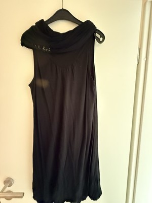  Rich & Royal: Schönes Kleid Gr. S Schwarz Wasserfall  