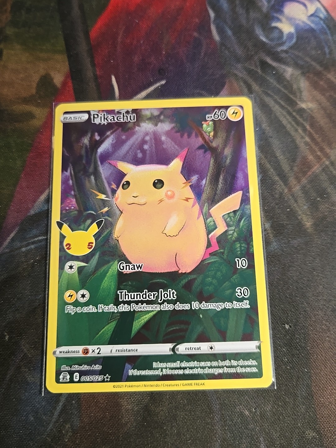 Pikachu 005/025 Celebrations Full Art Ultra Rare Holo Pokemon Card NM