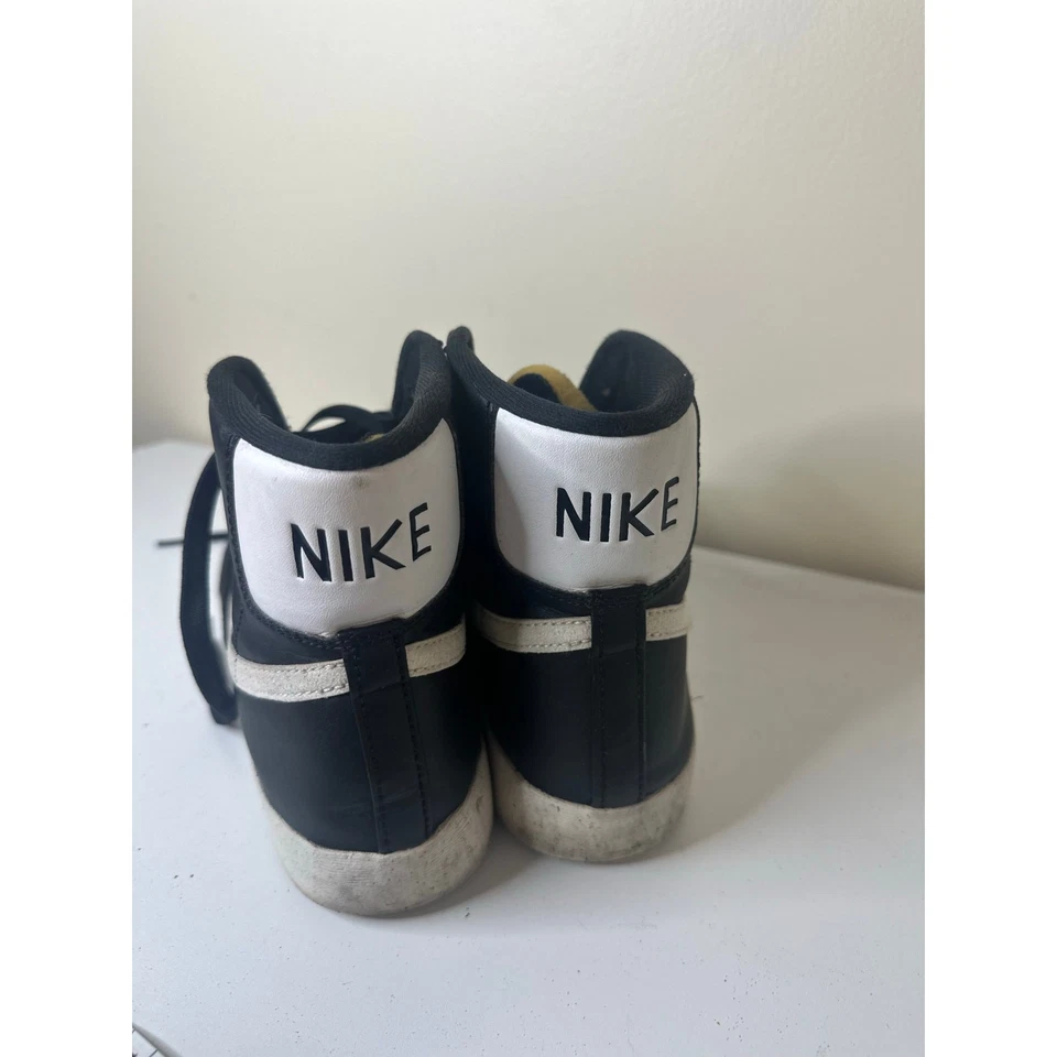 Nike Blazers Mid '77 Zapatillas Negras Para Mujer Talla 10.5 - ¡Bonitas! Foto 4 de 4