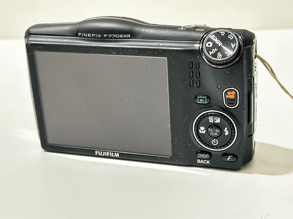 Fujifilm Digital Camera - FinePix F770EXR -16.0MP - Black - boxed - Image 4 of 4