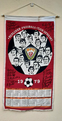 BFC DYNAMO Wandkalender DDR 1979 -Textil- mit original Unterschriften 