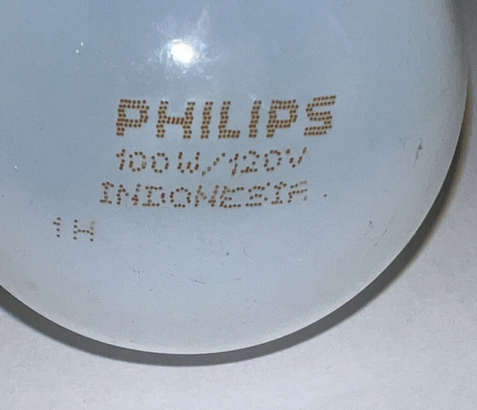 PHILIPS - 100W - 120V 2700K (Frosted) A19 Base Light Bulb (6 Pack - 12 Bulbs) - Image 2 of 4