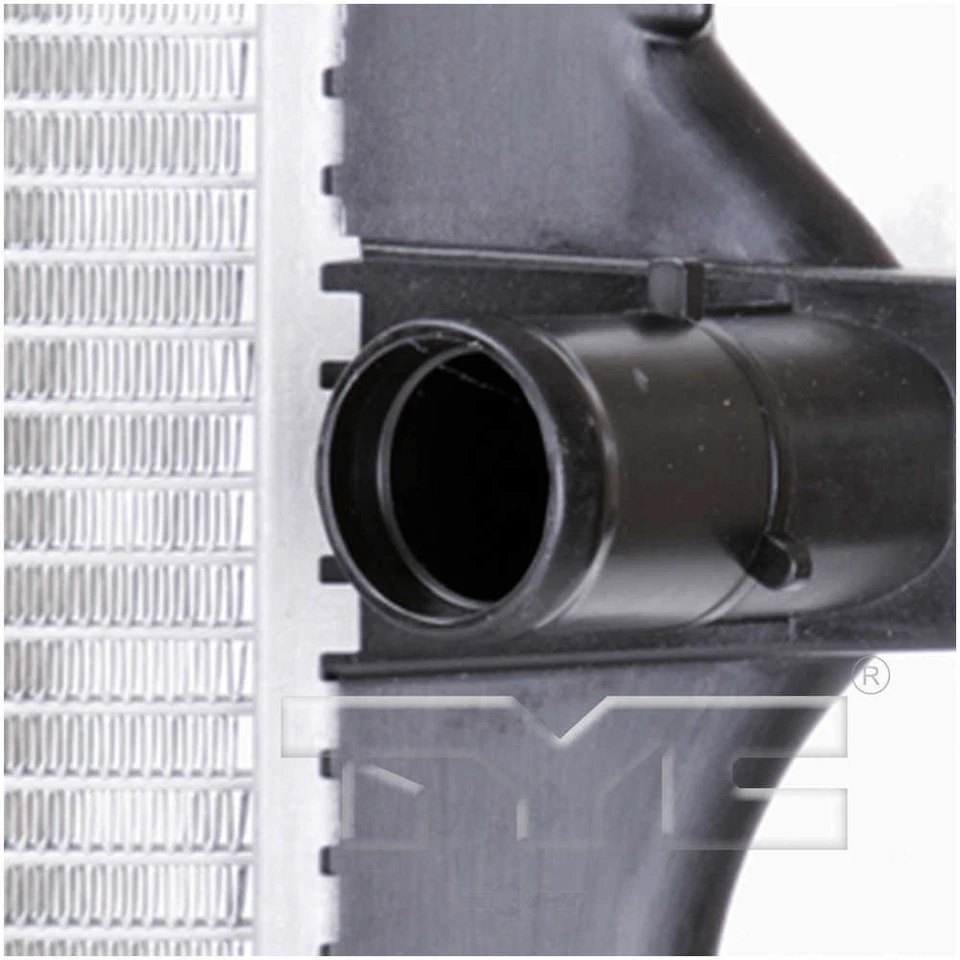 Radiador para Toyota Prius C 2012-2016 1,5 L 4 cilindros 2013 2014 2015 TYC 13319 Foto 4 de 4