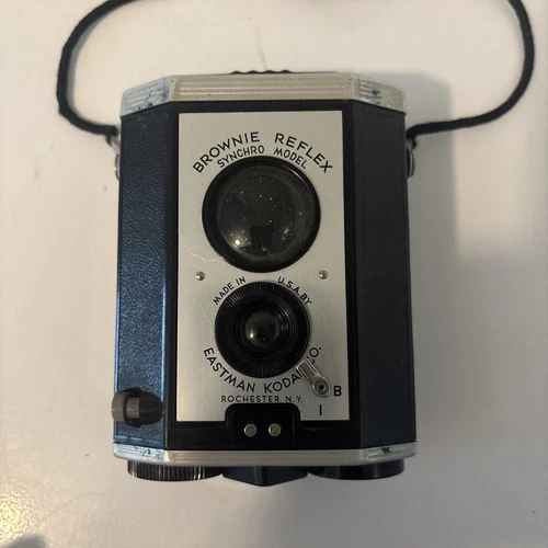 Vintage Eastman Kodak Brownie Reflex Synchro Model Camera Rochester NY VTG