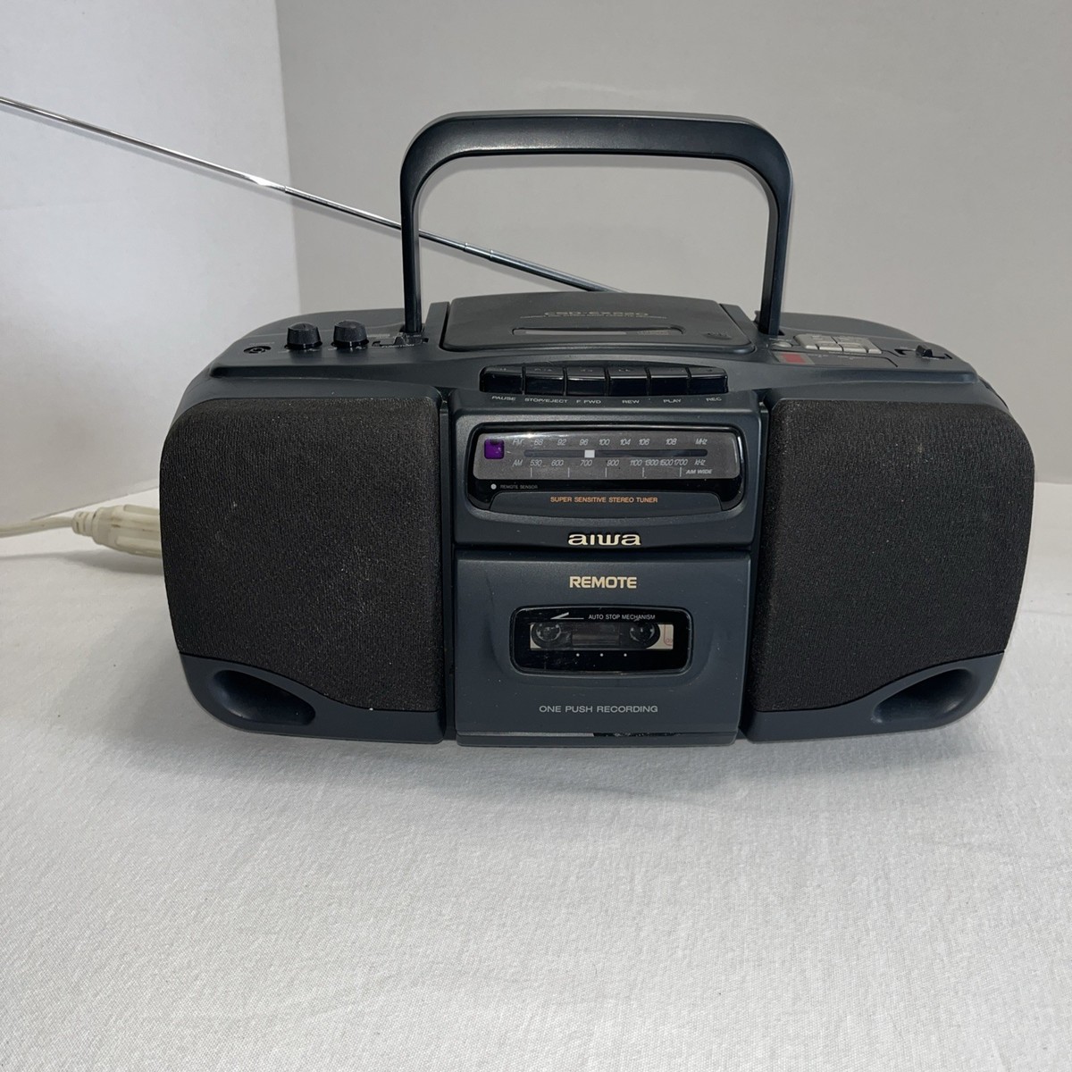 Aiwa CSD-EX100 ミニコンポ Aiwa CSD-EX220U Compact Disc Stereo Radio Cassette Recorder Black
