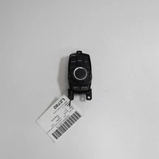 12 13 14 15 16 17 18 BMW 328i Radio Control Console Mounted ZE9261704 03