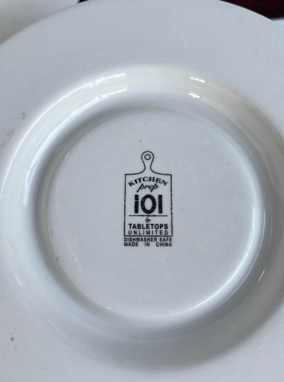 11pc Tabletops Ceramic Chocolate Strawberry Fondue Set Pot Platter Plates Forks