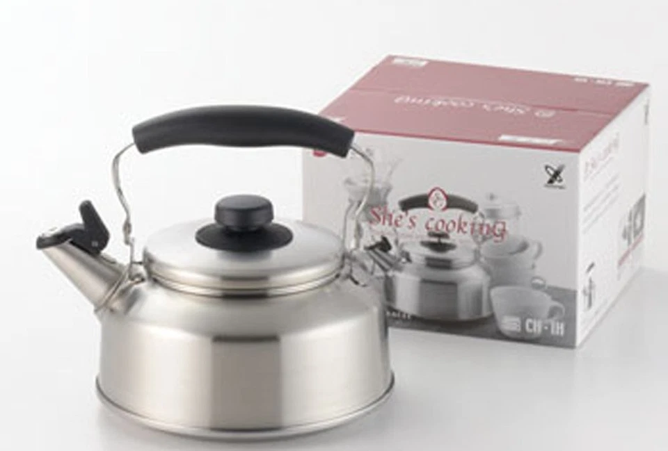 Yoshikawa YJ1277 кухонный свистящий чайник в футляре, 0,7 галлона (2,6 л) - Изображение 4 из 4