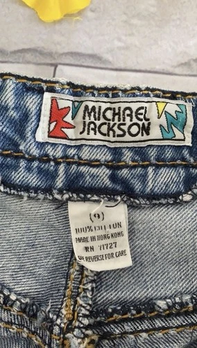 MICHAEL JACKSON 80/90’s Light wash Denim Jeans Size 9 10 Vintage vintage concert t-shirt, vintage, single stitch, B+ condition