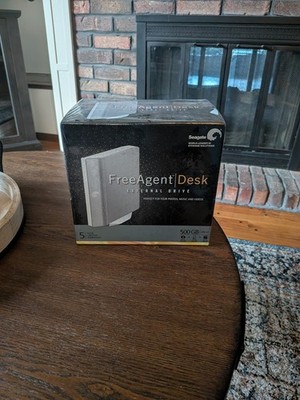 Seagate FreeAgent Desk External Hard Drive: ST305004FDA2E1-RK, 500500GB (New)