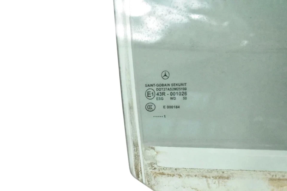 12-18 Mercedes CLS550 Rear Right Passenger Side Door Window Auto Glass OEM - Image 4 of 4