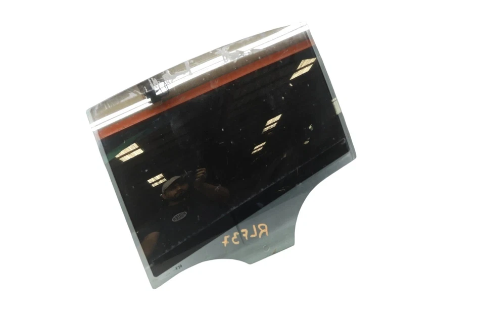 12-18 BMW 328i 320i 420i F30 Rear Left Driver Side Door Window Auto Glass Oem - Image 4 of 4