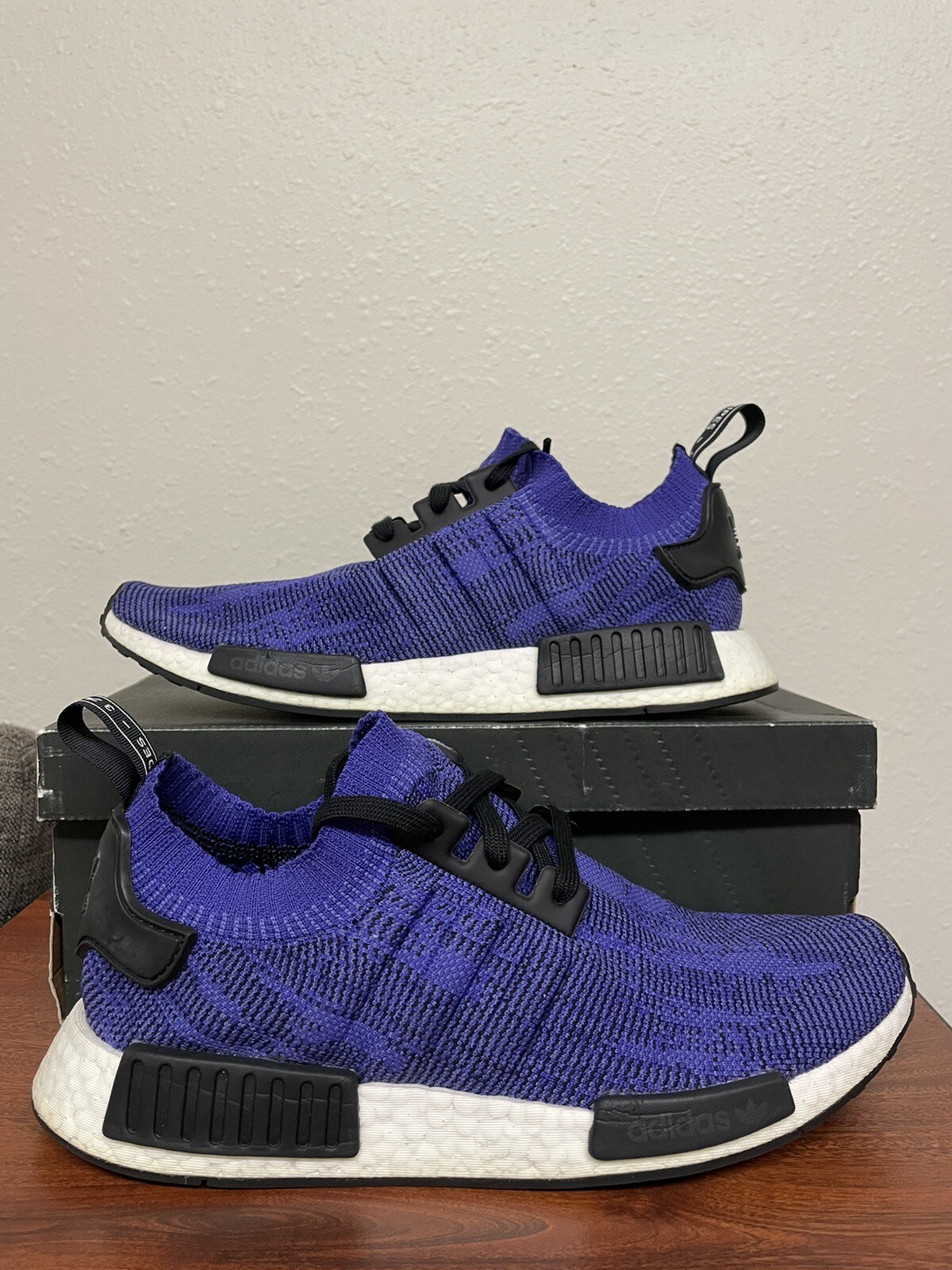 nmd r1 primeknit energy ink