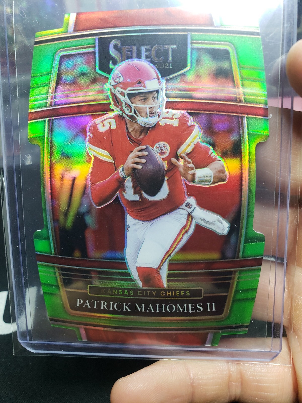 2021 SELECT PATRICK MAHOMES CONCOURSE DIE CUT /349 NEON GREEN KC CHIEFS