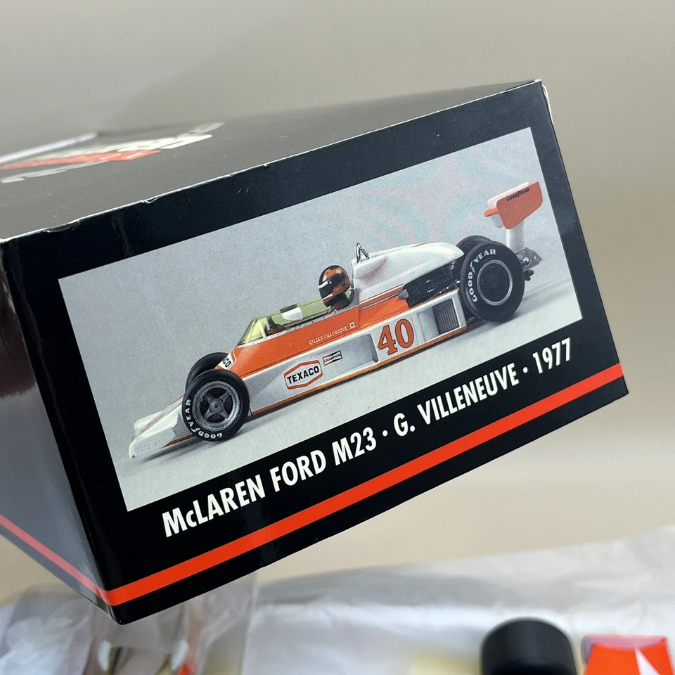 MINICHAMPS 1/18 McLaren Ford M23 #40 Gilles Villeneuve British GP 1977 530771840 - Image 2 of 4